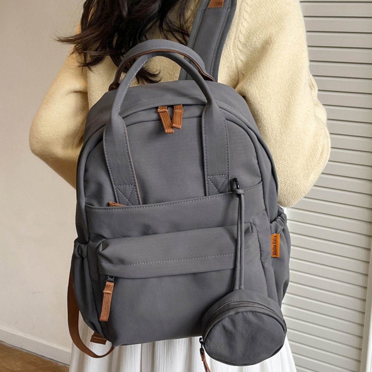 原创时尚通勤双肩包女小众背包大学生简约轻便旅行书包高中初中生