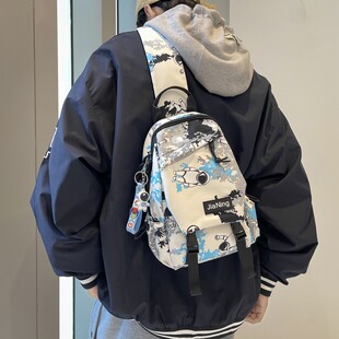 2026新款斜挎包男潮牌帆布胸包女士包包收纳单肩小背包ipad平板包