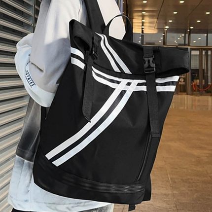 德国旅行包男休闲双肩包新款超大容量笔记本电脑登山书包学生背包