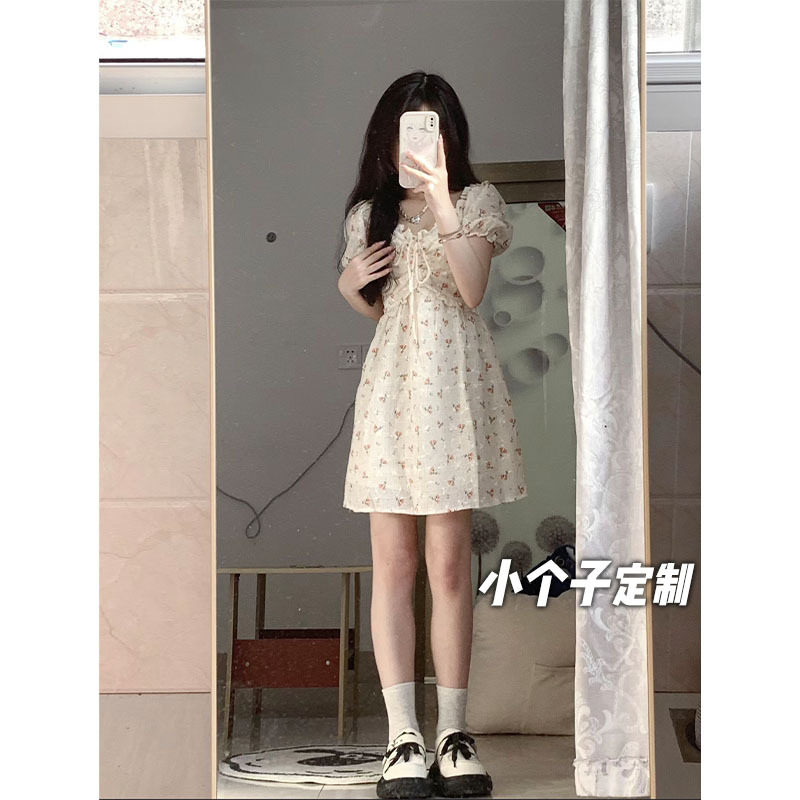 150小矮个子法式温柔碎花短裙女收腰a字中长款连衣裙xs码显高