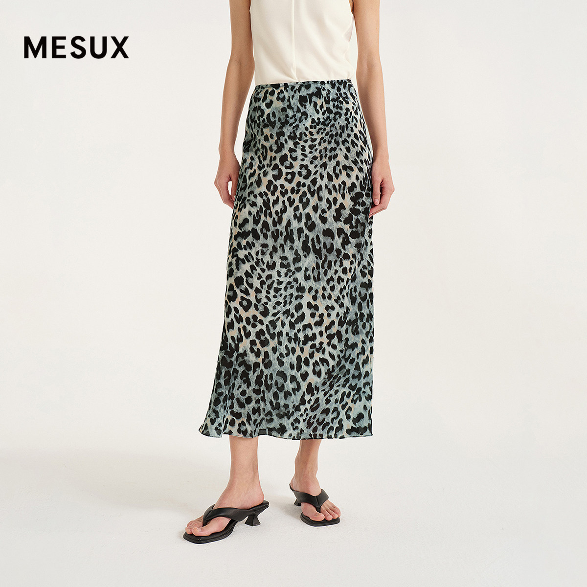 MESUX米岫26夏真丝双绉豹纹印花弹力腰鱼尾式斜裁半裙MOMUS404