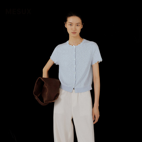 MESUX米岫26秋肌理感浅蓝双纱嘴条纹短袖针织开衫MOFUE508