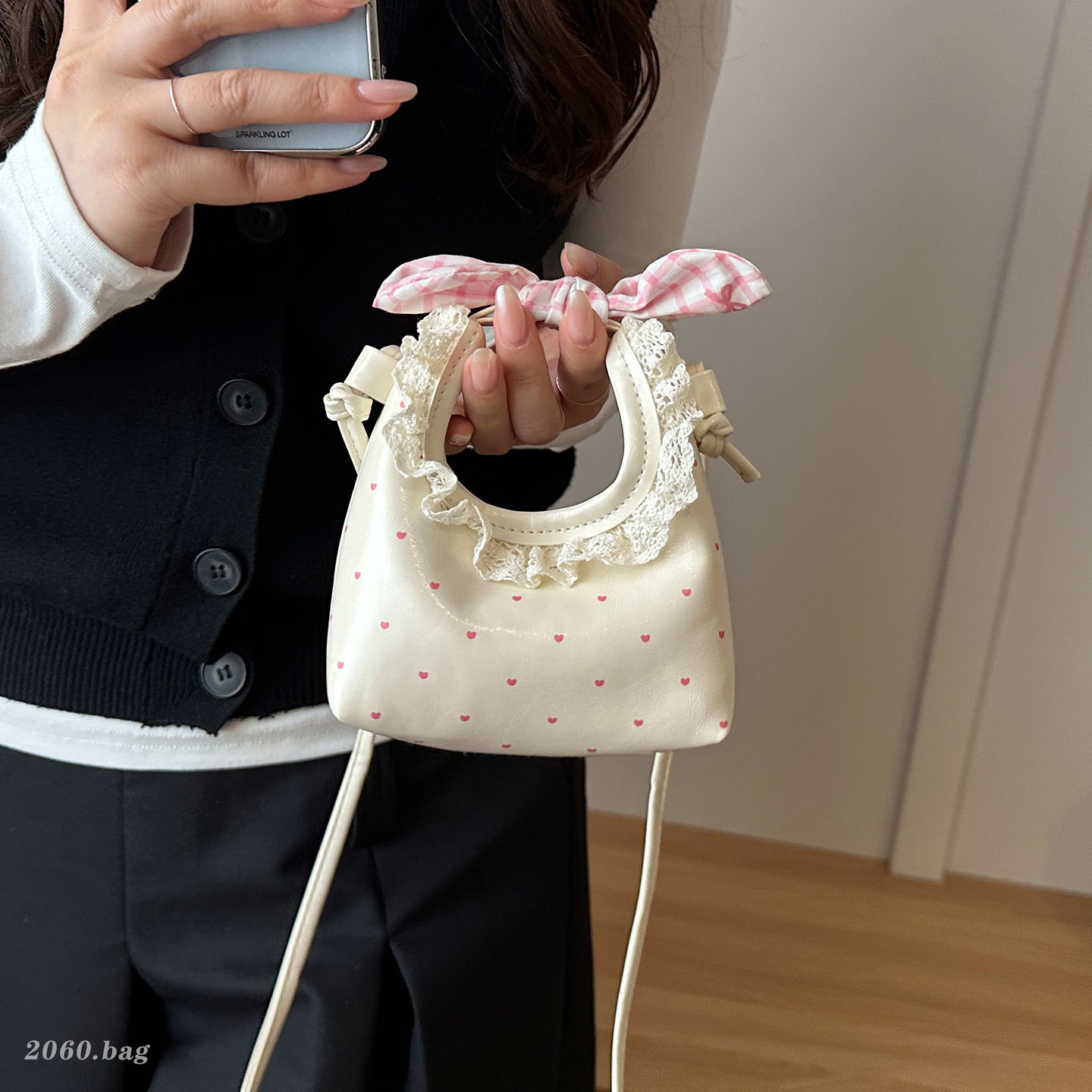 2026单肩超波点新款爱心女心潮包小包mini蝴蝶结斜挎包韩版少女