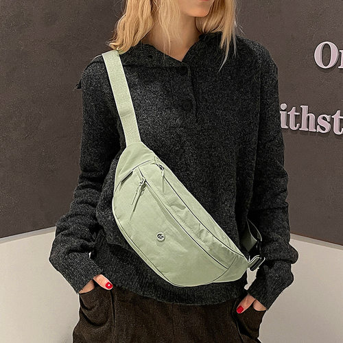 Colorful Fox新款腰包女小斜挎包运动骑行胸前包女士单价挎包轻便