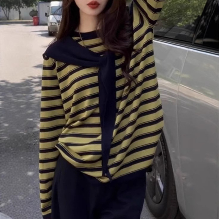 2025秋欧货洋气设计感小众不撞衫黄色条纹上衣披肩套装女