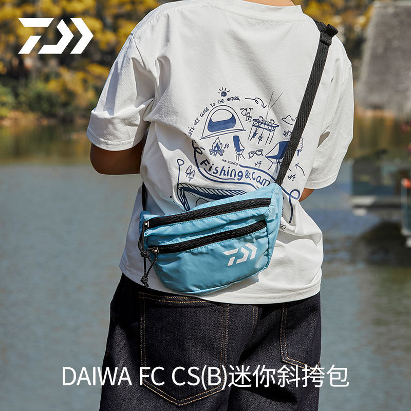 DAIWA达亿瓦 26新款迷你斜挎包 小物收纳包休闲百搭小背包远山蓝
