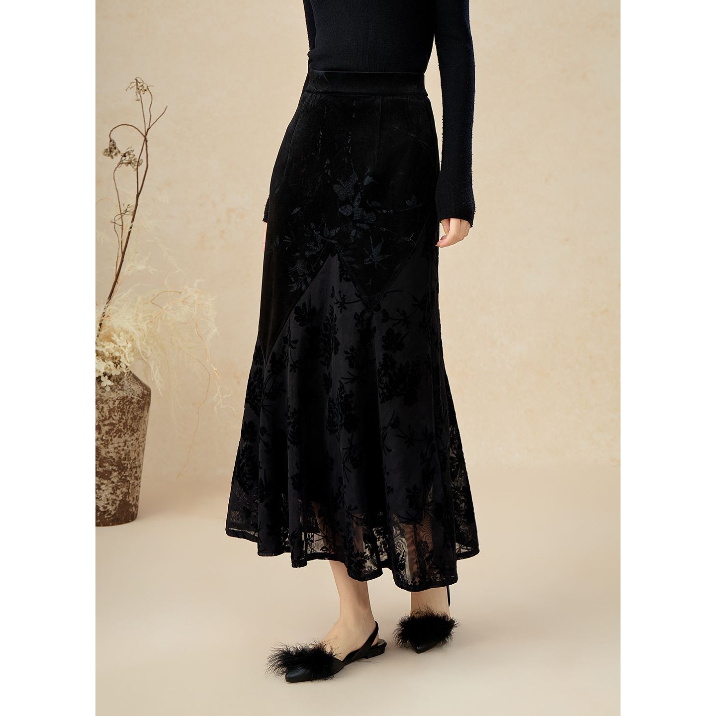 SHIBAI拾白新中式压花暗纹醋酸丝绒高腰显瘦重工拼接蕾丝鱼尾半裙