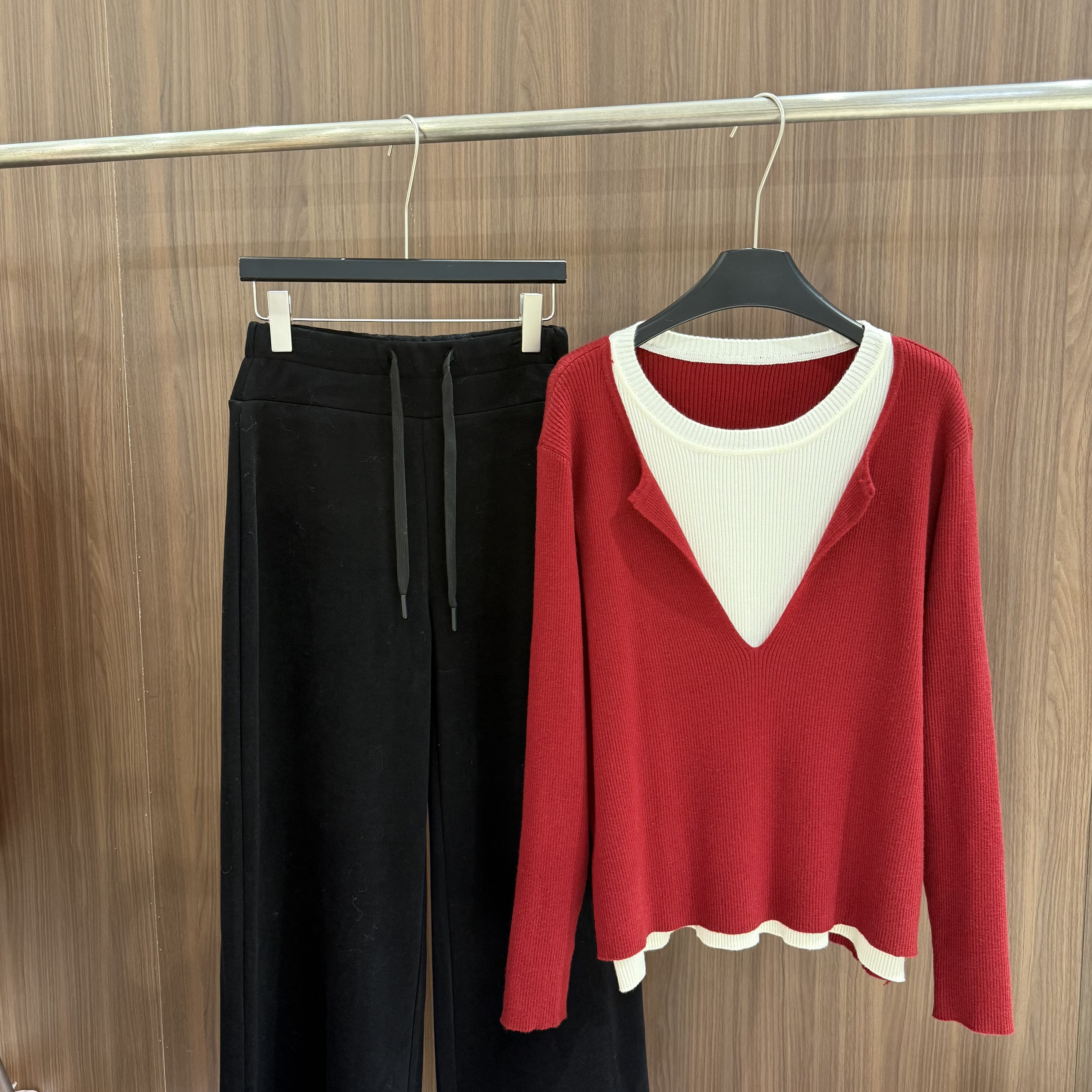 大码安哥拉红假两件针织衫女秋冬新款胖mm遮肚子显瘦长袖上衣毛衣