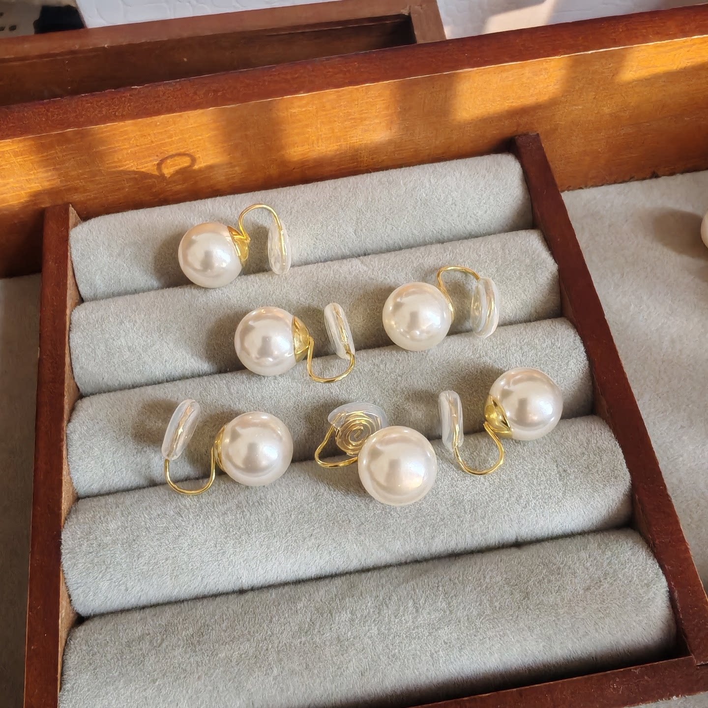 12mm基础简约珍珠隐形耳夹百搭配