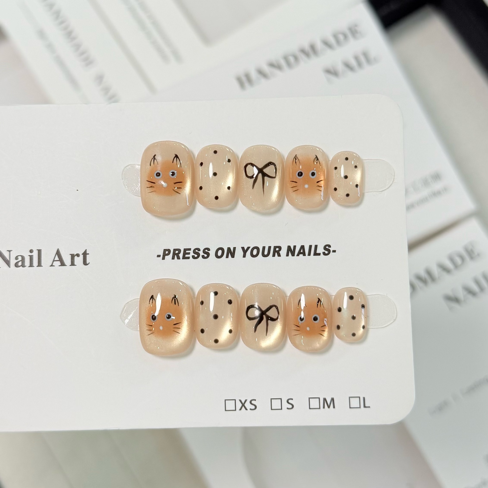 暹罗猫手工猫眼穿戴甲玻璃珠ins波点温柔显白美甲假指甲