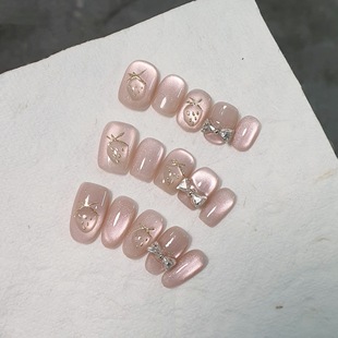 新品粉黛猫眼纯手工穿戴甲春夏冰透草莓显白美甲贴片