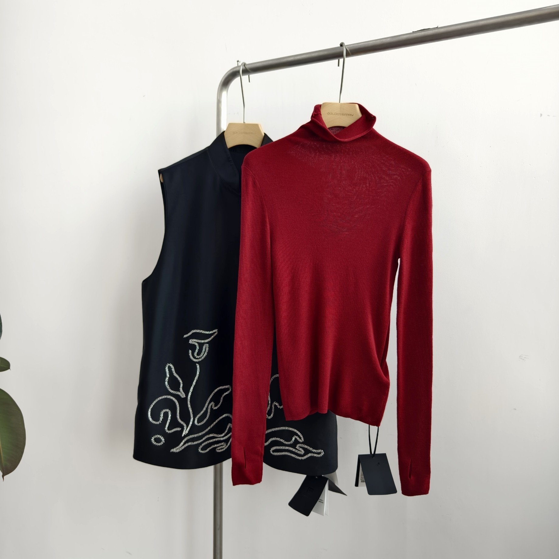 GOLDEN BARRY|金和百瑞25秋冬241222高领卷边套指100绵羊毛毛衣女