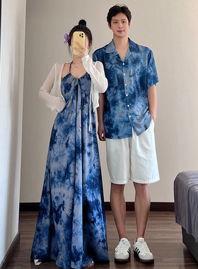 情侣装夏季2025设计感小众衬衫蓝色扎染吊带连衣裙度假风一衣一裙