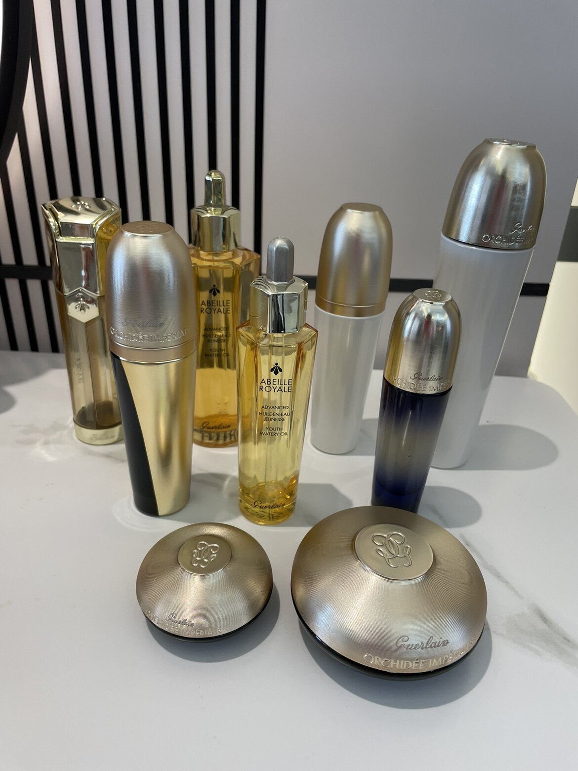 分装品牌大牌化妆品空瓶子拍摄复原蜜兰花面霜眼霜