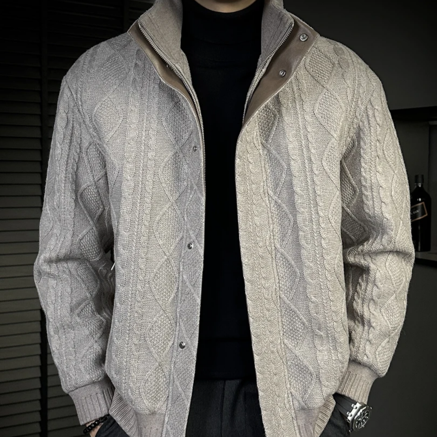 轻奢风立领针织夹克男士冬季上新时尚外套灰色百搭高级感棉服上衣