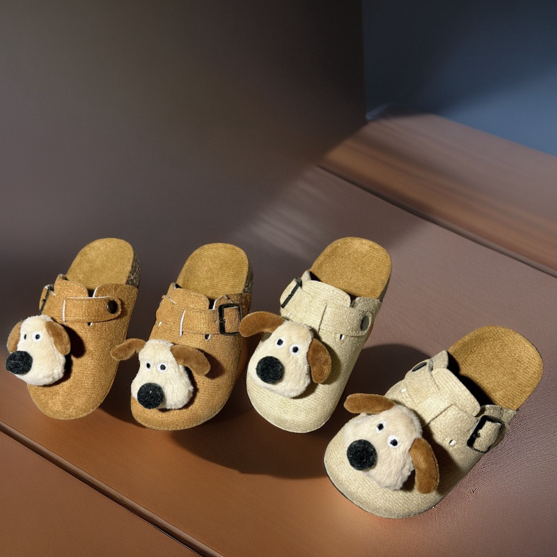 儿童拖鞋2025冬季新款女童卡通小狗加绒保暖居家棉拖男童棉拖鞋潮