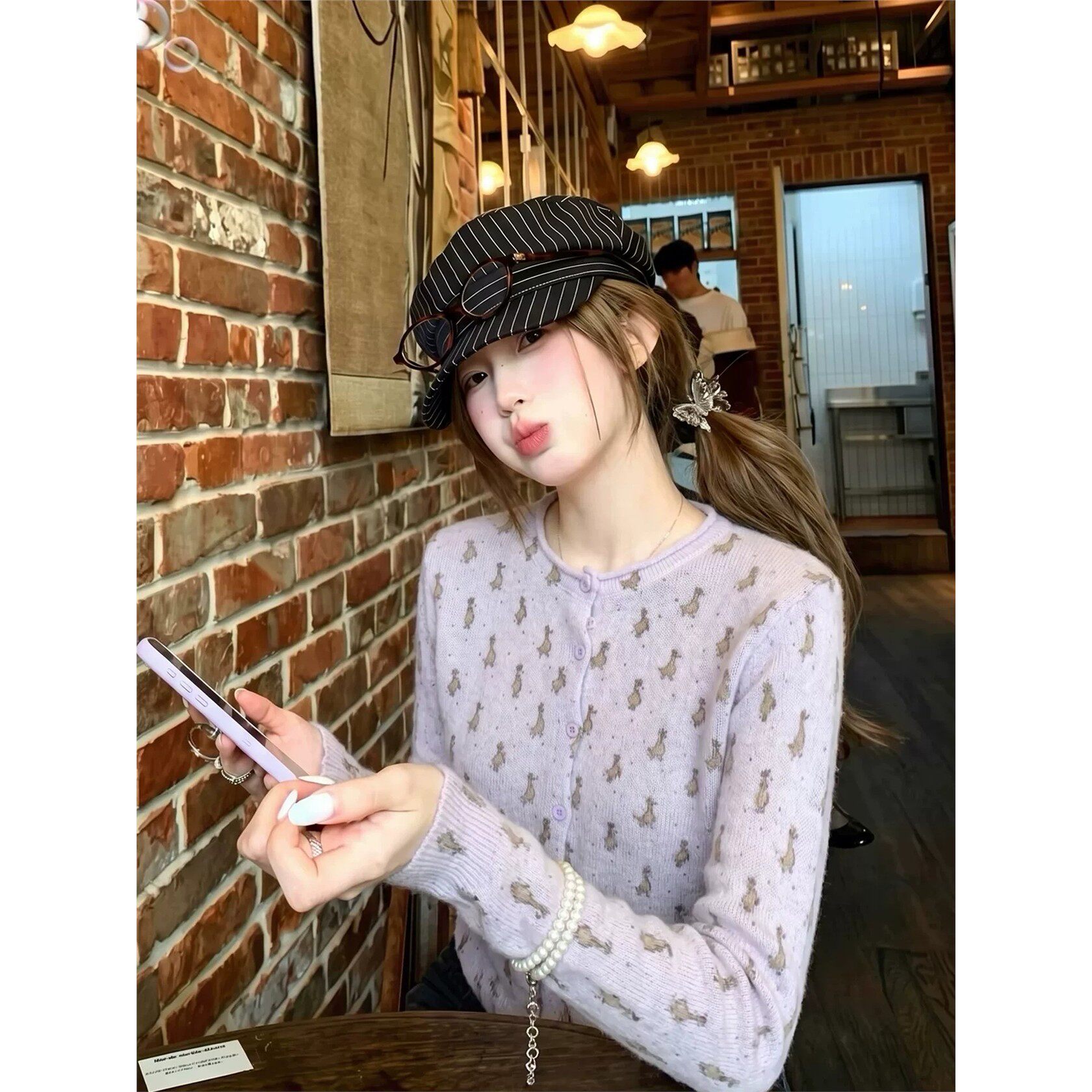 卡通印花紫色针织开衫女