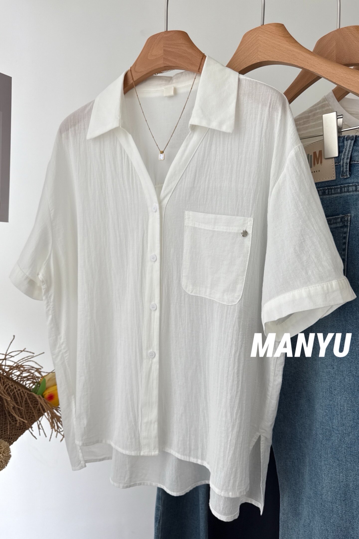 MANYU100%纯棉肌理感短袖衬衫女 前短后长款宽松休闲气质翻领上衣