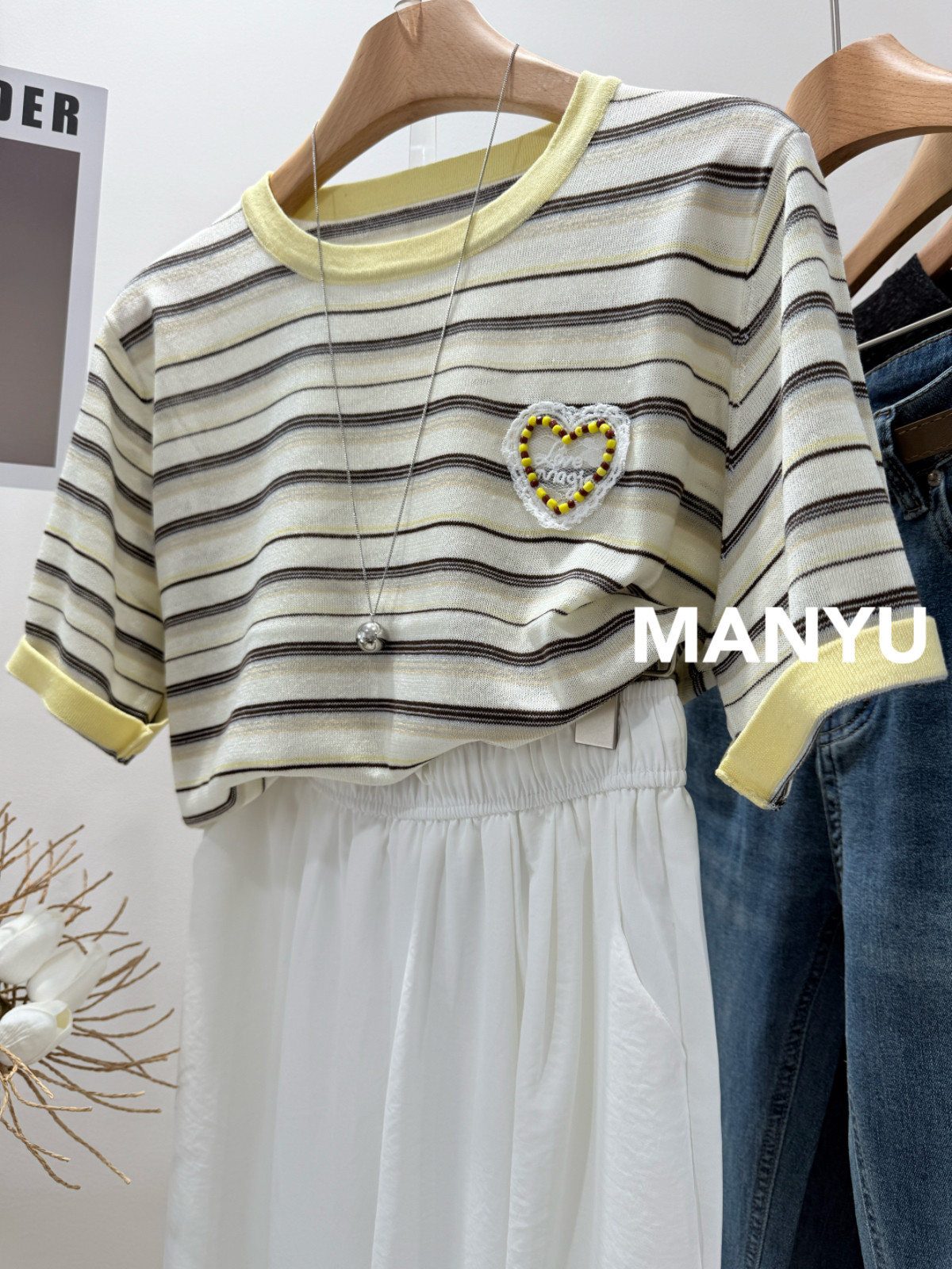 MANYU 条纹控～立体蕾丝减龄爱心冰丝针织短袖T恤女夏季显瘦上衣