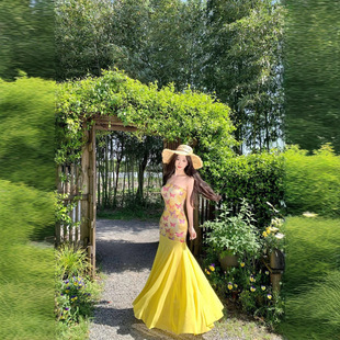 多巴胺丁达尔黄色蝴蝶抹胸连衣裙夏绝美礼服仙气飘飘沙滩海边度假