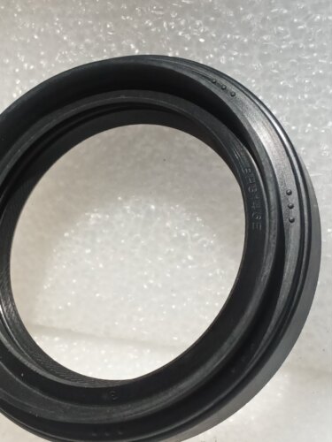 BH3146E  91205-P0X-005  尺寸 40X56X9/12.5mm 半轴油封