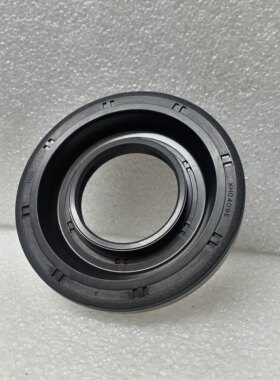 XH0409E 31375-MP201 纳智捷大7 尺寸35X73X10mm 半轴油封