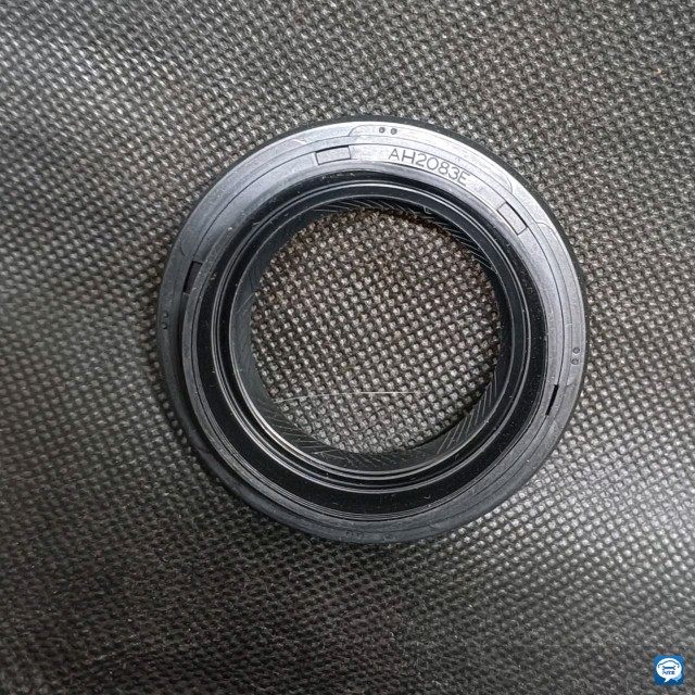 AH2083E AC2083H AH2081F MT035A35 90311-35019 半轴油封