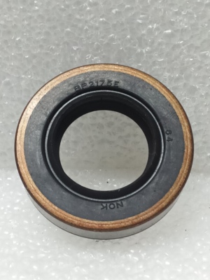BP2175E 90311-18007 尺寸 18X32X8mm 汽车油封