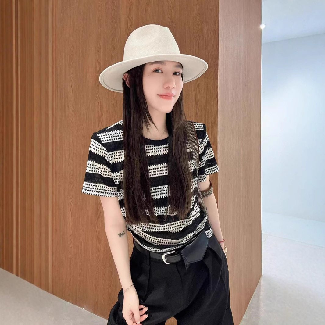 欧洲站2025夏季圆领条纹短袖T恤女拼色薄款波点印花镂空雪纺衫潮