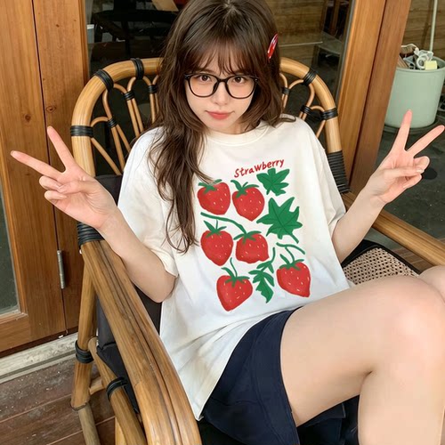 宝藏cang绿叶草莓短袖T恤女