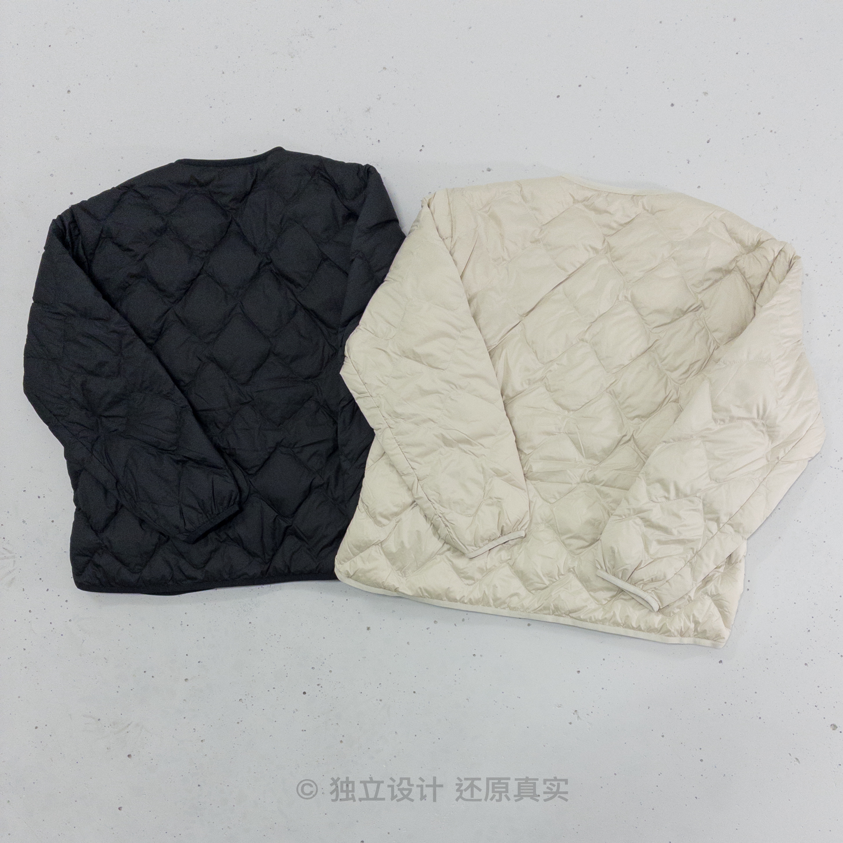 轻简菱形格多穿松弛羽绒服