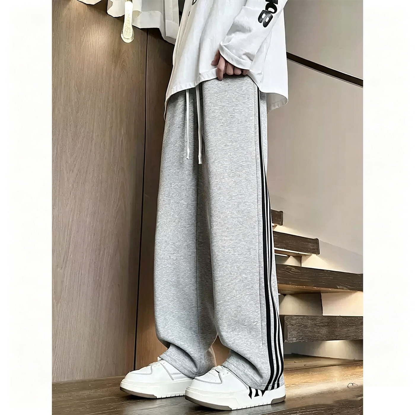 高个子春秋直筒条纹运动裤男图片