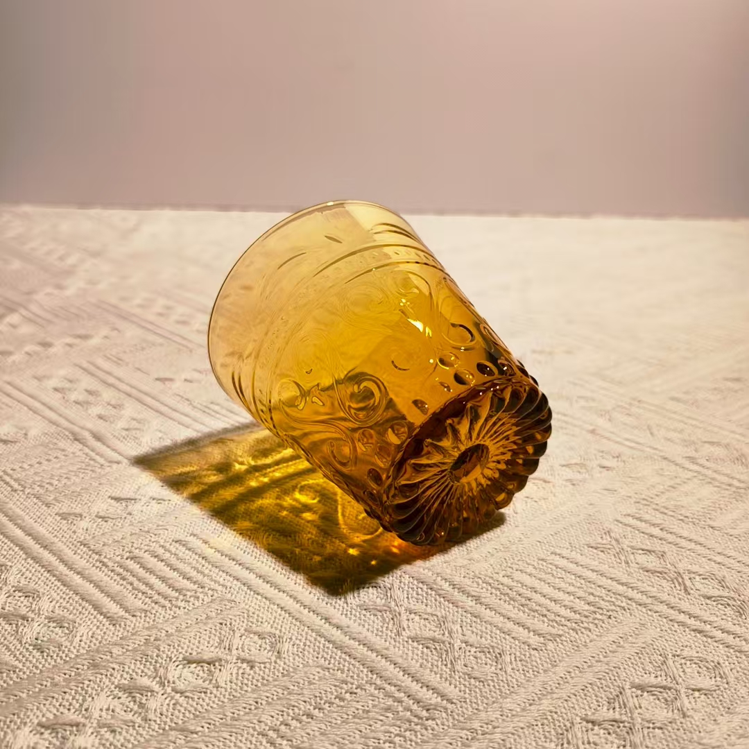 浮雕花图案玻璃杯家用饮料杯