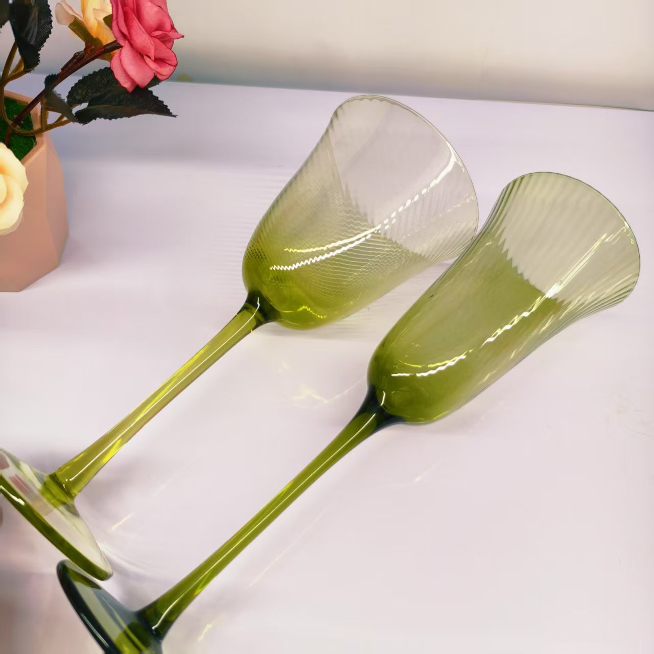 复古法式花瓣红酒杯高脚杯