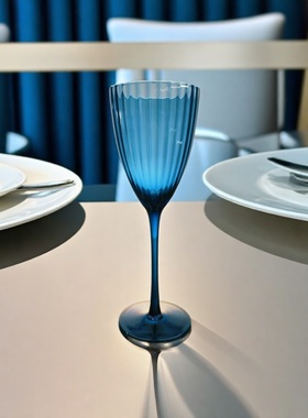 【可尔】德国精酿鲜果蓝色竖条纹红酒杯餐厅高脚2025新款酒店175
