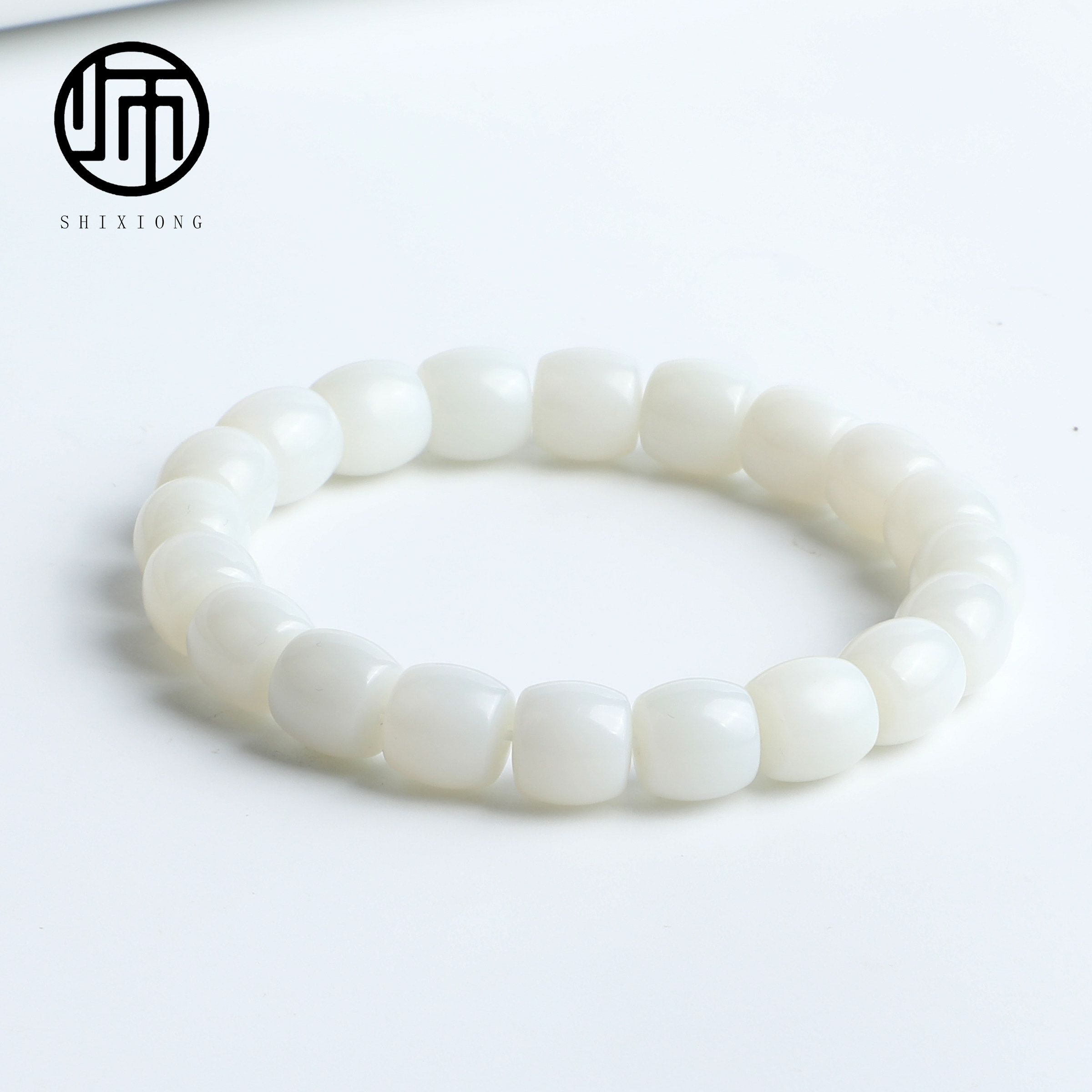 天然直切手串羊脂白玉过灯细度