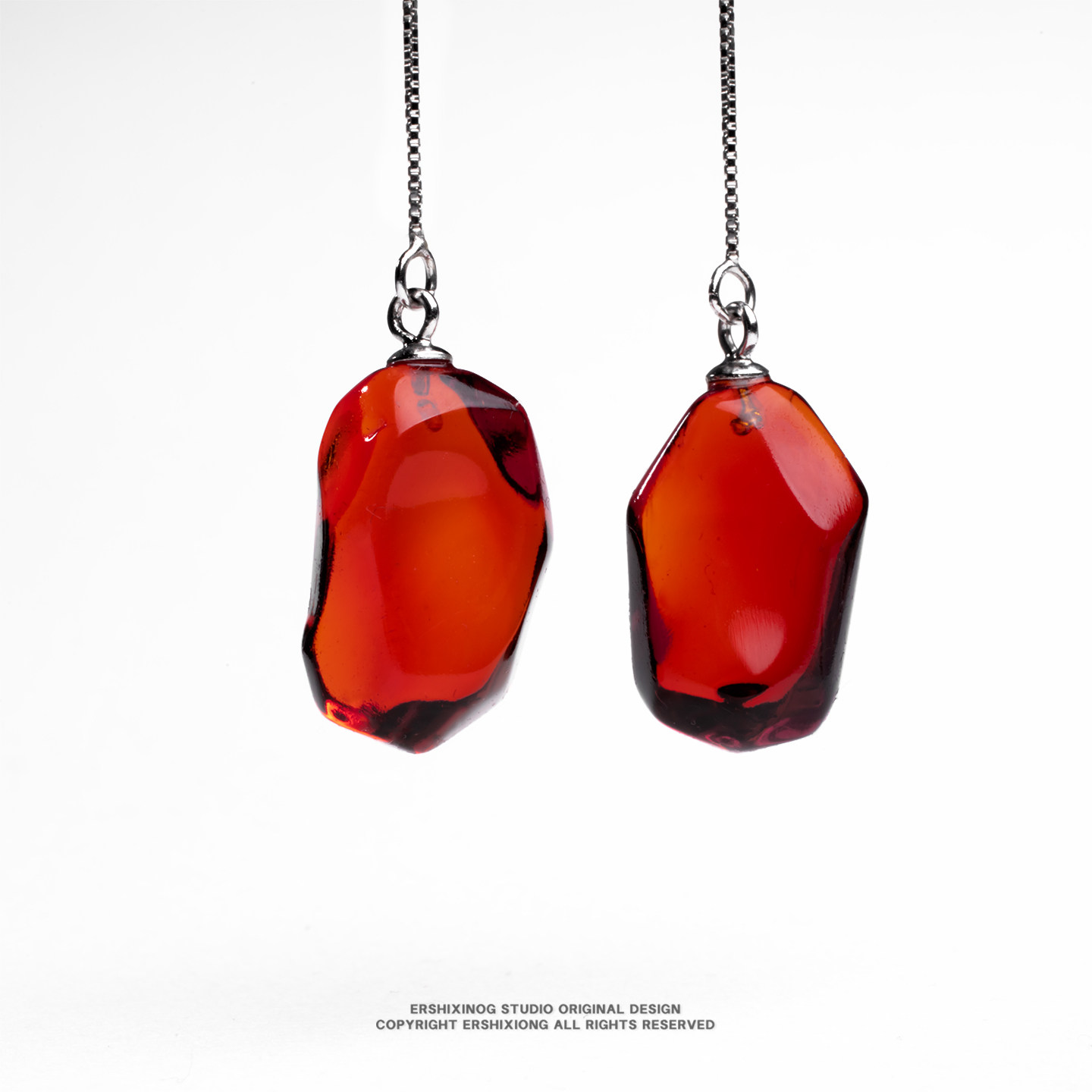 收藏级天然无优化缅甸琥珀血珀小提溜银镶随型耳坠
