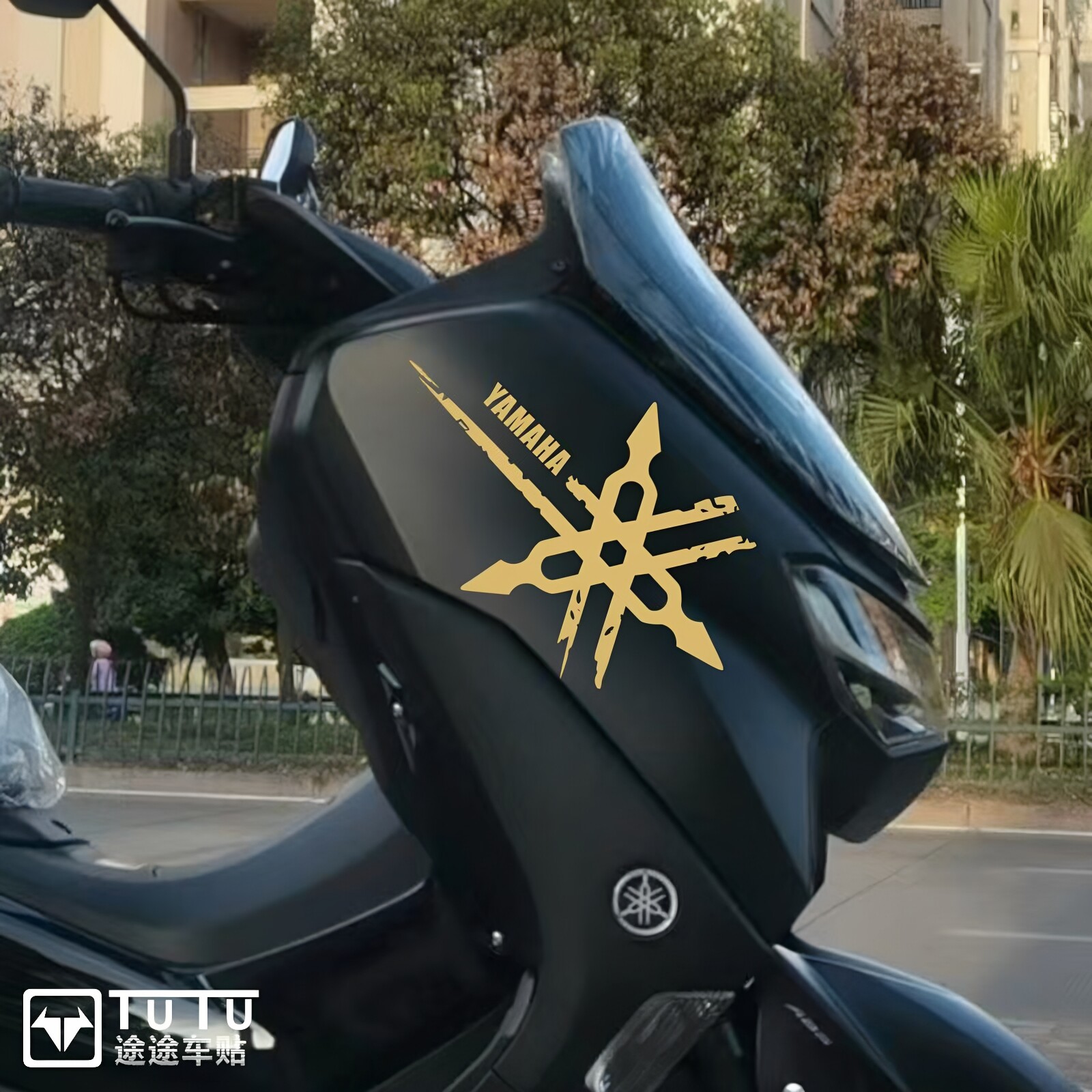 适用于雅马哈20-24款NMAX155贴纸拉花摩托车贴花车头版画防水车贴