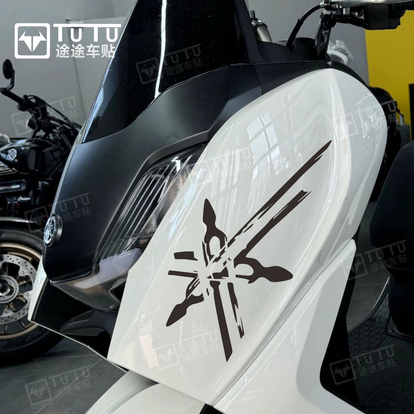 适用于雅马哈兴鹰125贴纸拉花摩托车贴花防水车贴装饰logo版花