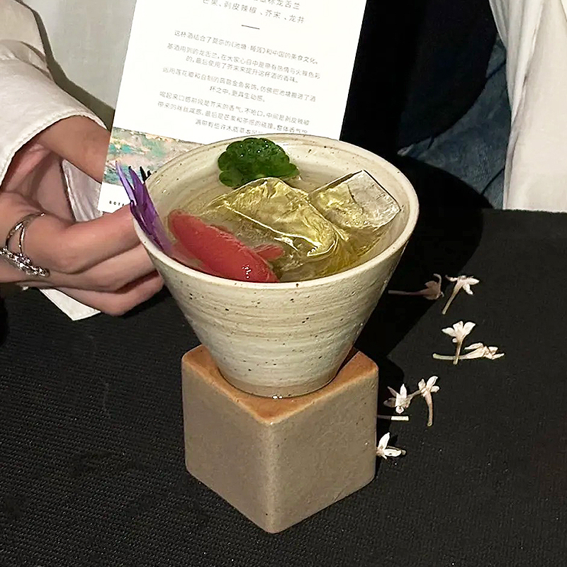 国风创意陶瓷杯高颜值鸡尾酒杯