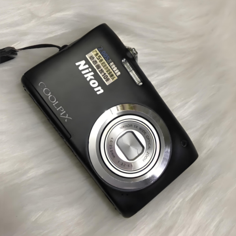 Nikon/尼康 A100 便携式家用数码相机旅游校园记录复古CCD