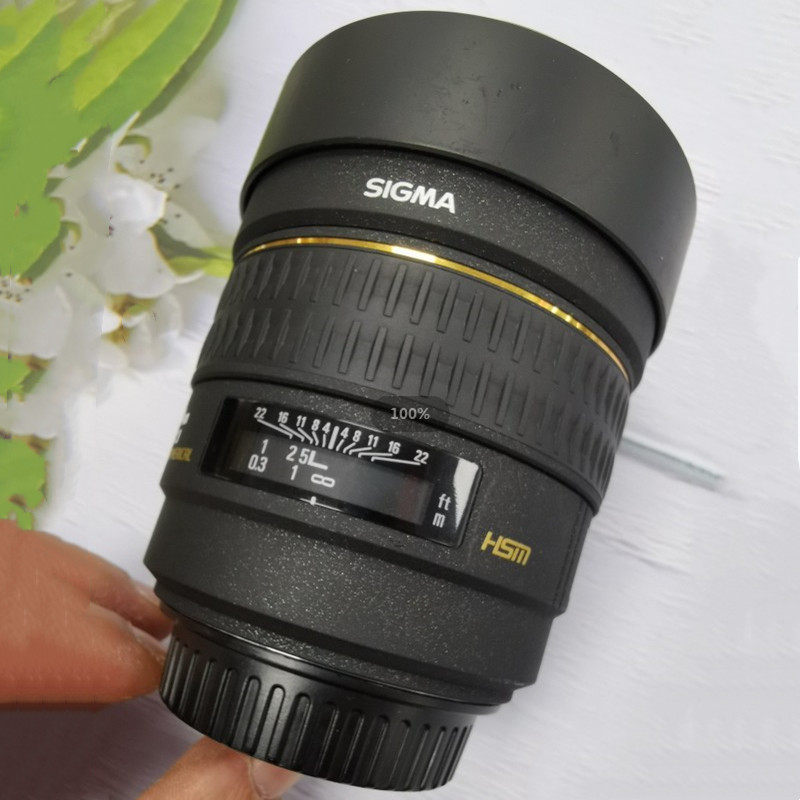 Sigma适马14mm f2.8广角定焦镜头全画幅佳能尼康单反卡口风光旅游