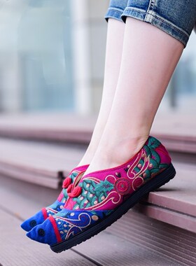 民族风平底绣花翘头女鞋实体同款