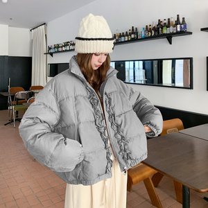 红色木耳边拼接羽绒服女冬季2025新款小个子加厚保暖白鸭绒面包服图片