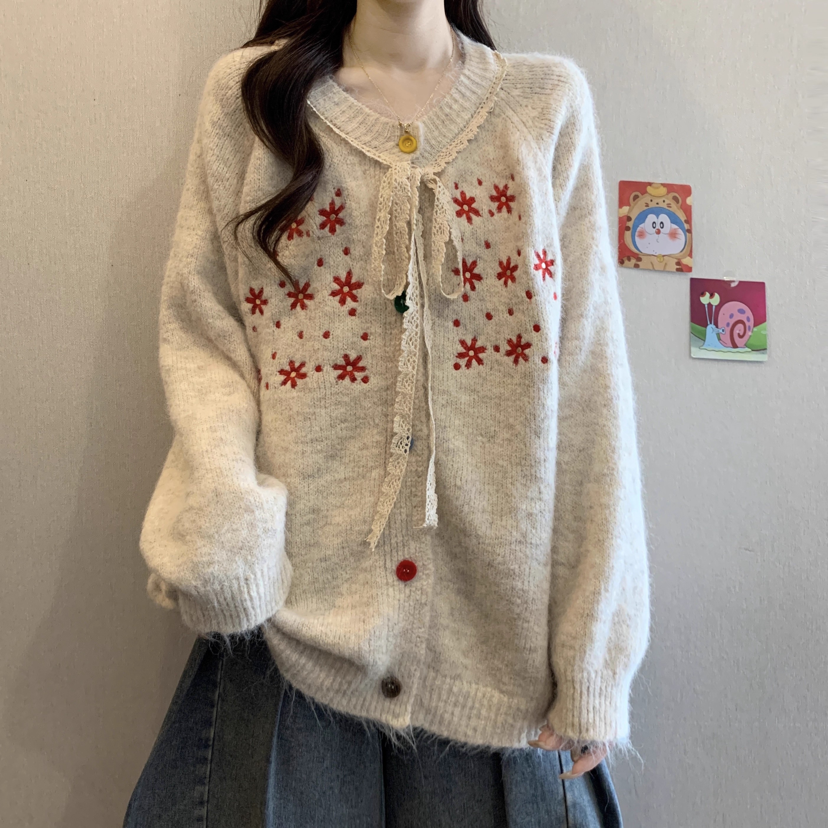 大码甜美重工刺绣花朵针织开衫女