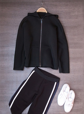 Mars Studio秋冬新 减龄活力 轻暖舒适~太空棉连帽休闲拉链卫衣