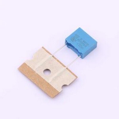 B32021A3682M289 安规电容 等级:Y2 6.8nF ±20% 300V 插件,P=10m