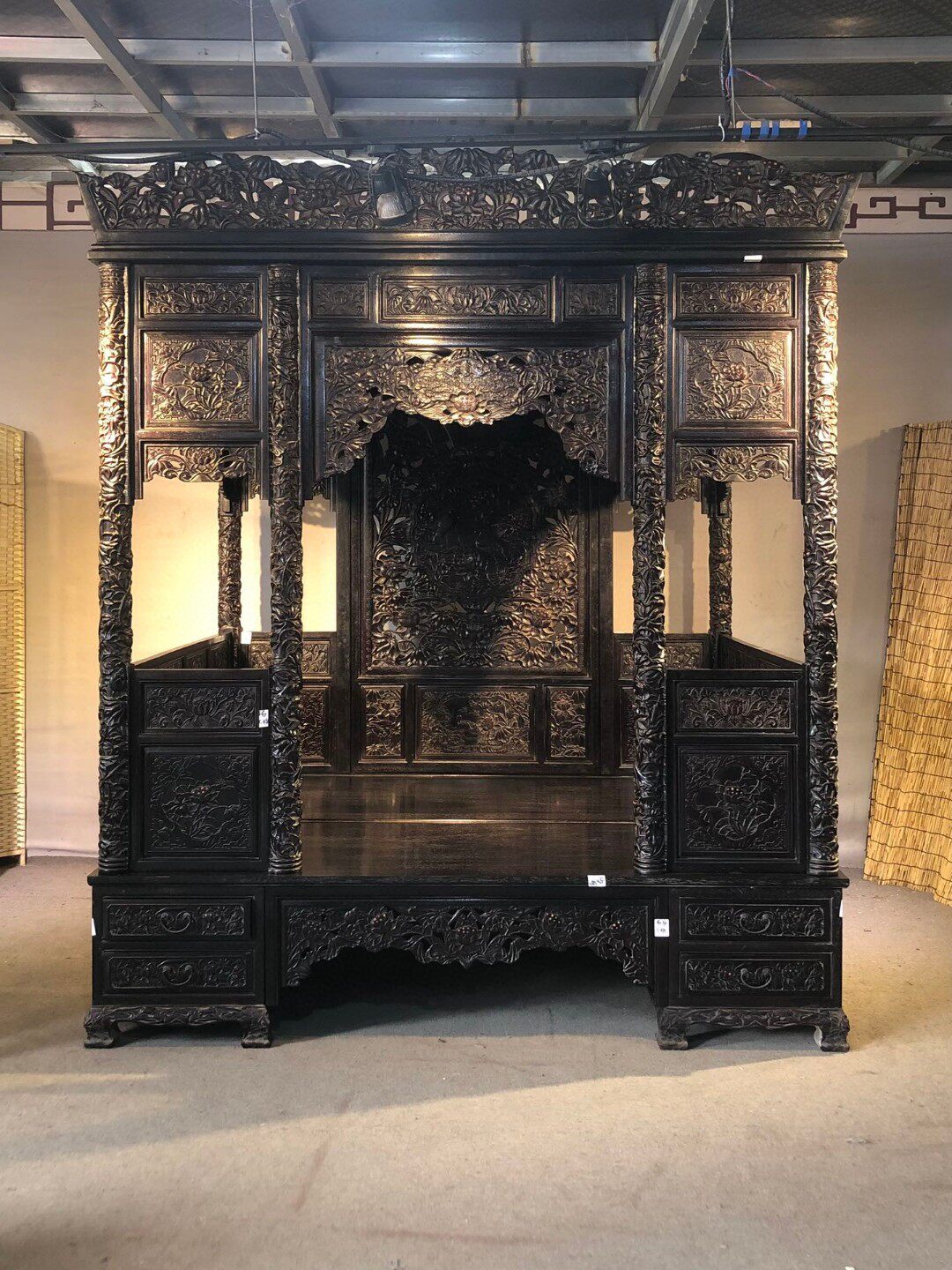 中式仿古实木雕花老式架子床古典拔步床古代宫廷床踏步床