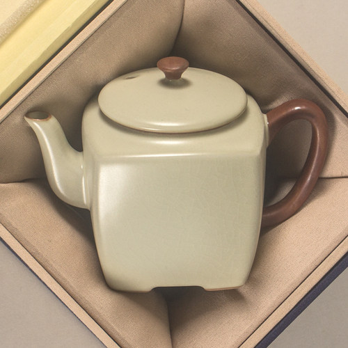清仓便宜卖180ml米黄汝窑茶壶