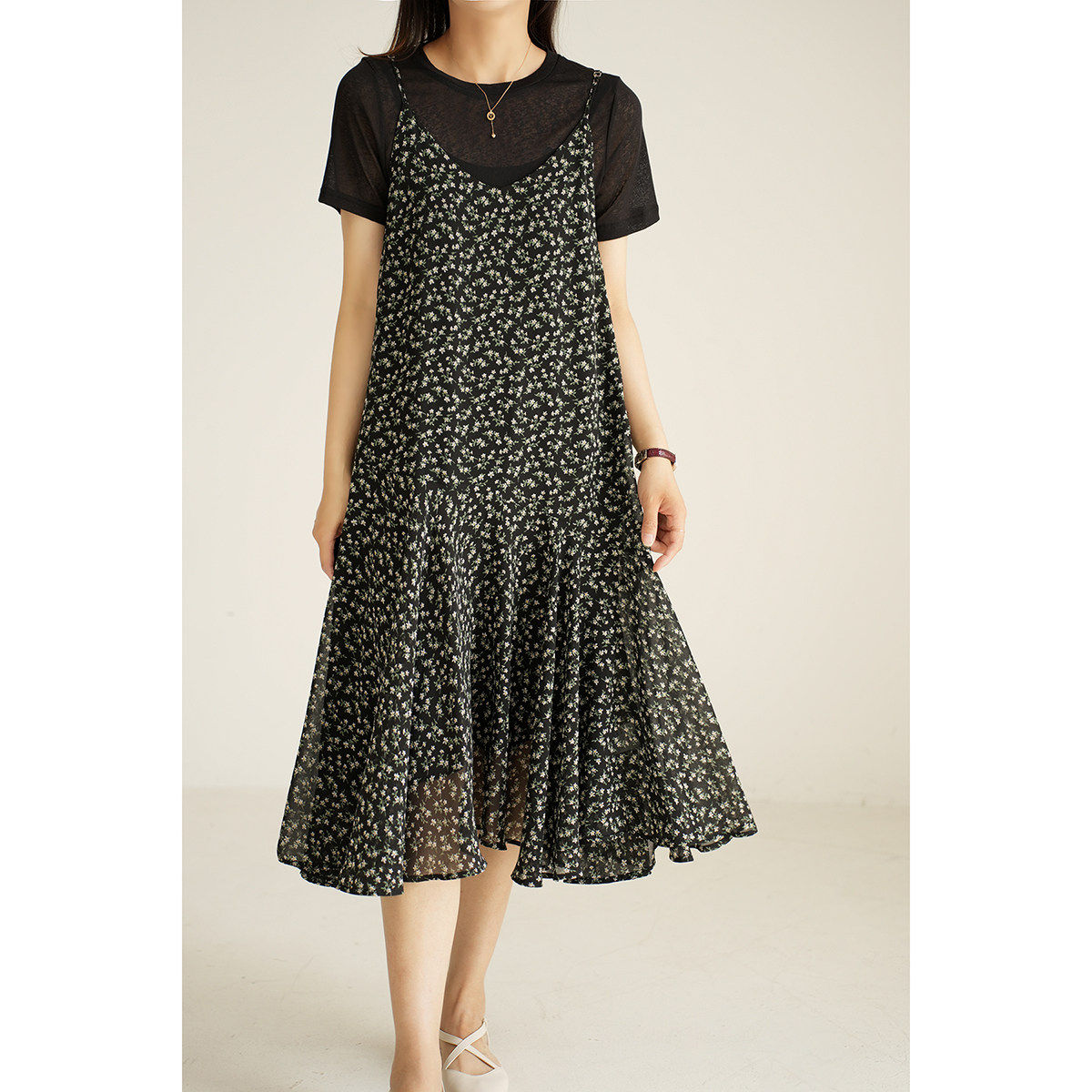 特 懒人套裙 女士碎花吊带连衣裙 V领长裙T恤两件套 雪纺裙 夏款,女装/女士精品,连衣裙,淘宝优惠券,粉丝福利购,淘宝优惠卷